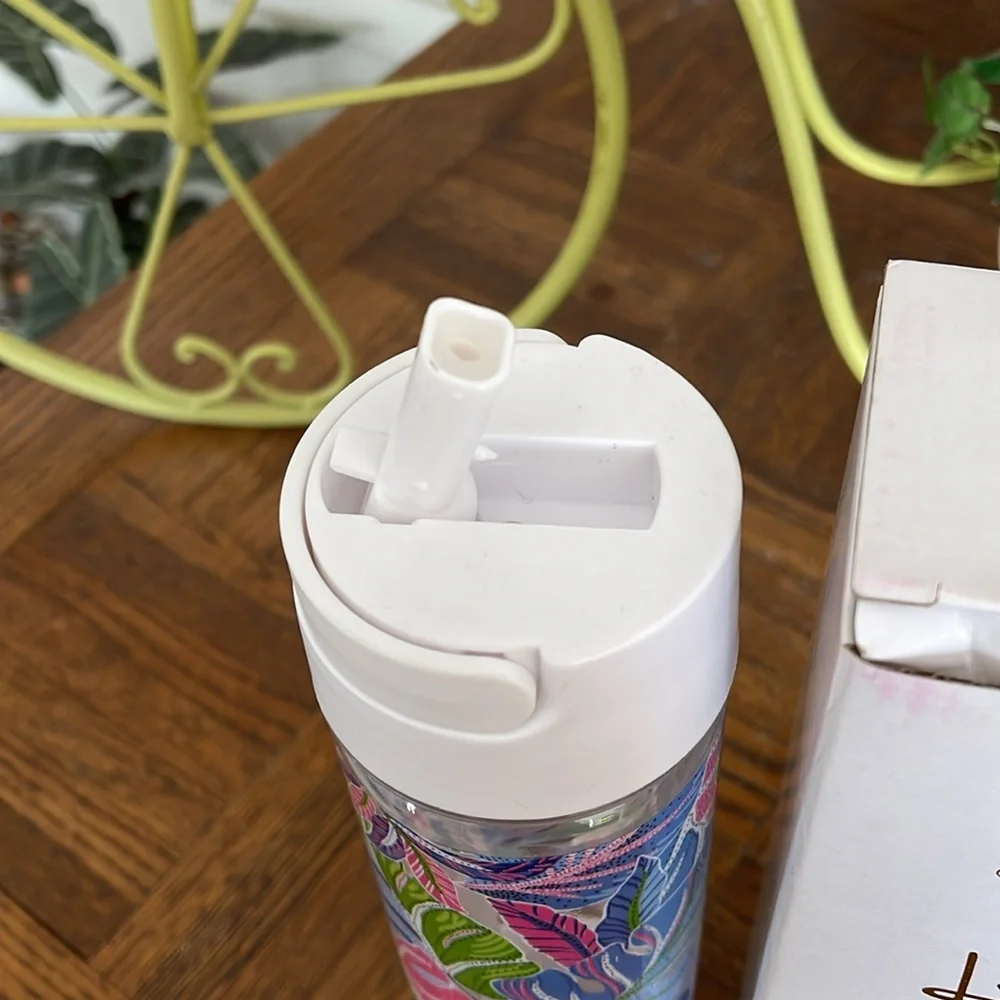 NWB Lilly Pulitzer Plastic Water Bottle